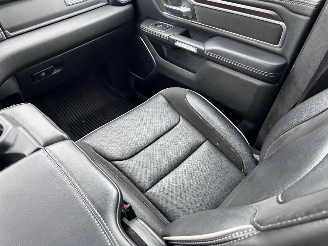 2022 Ram 1500 - 1C6SRFJT3NN240641 - Image #16