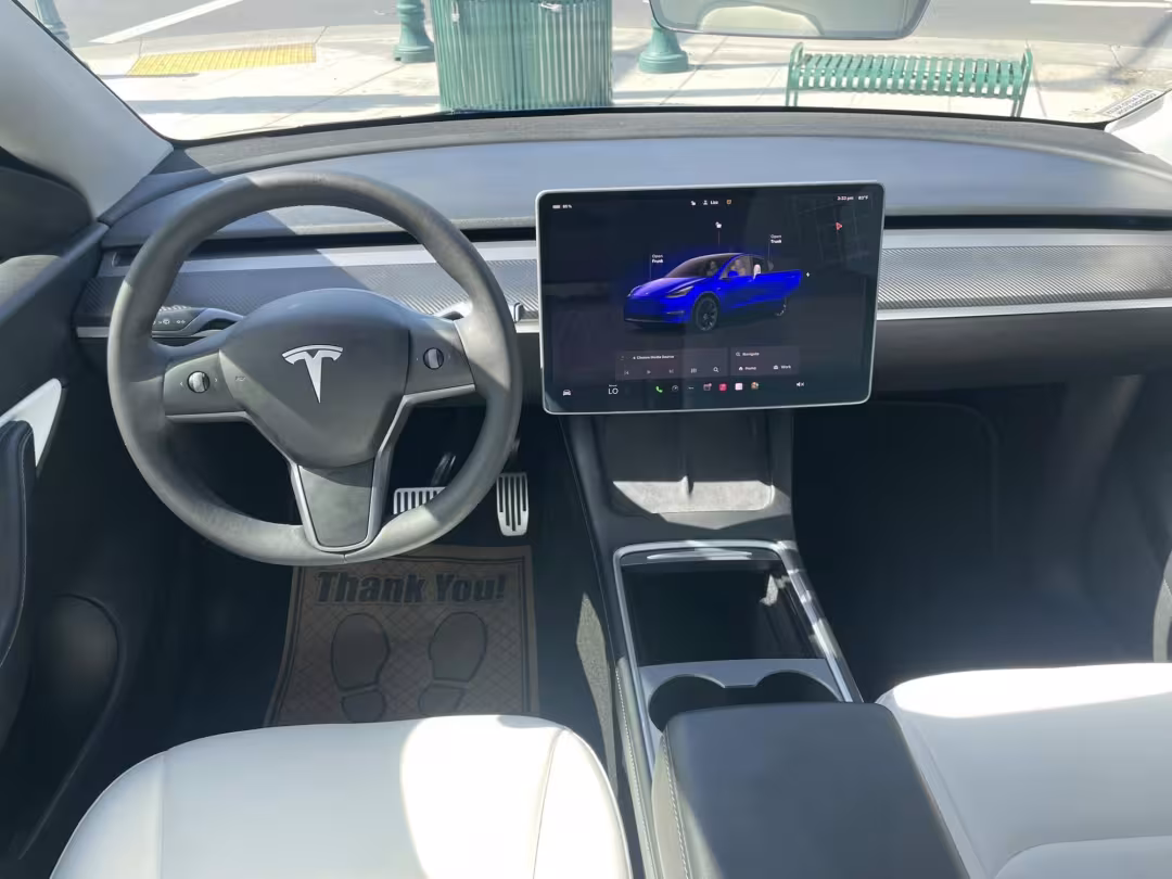 2022 Tesla Model Y - 7SAYGDEE7NF405228 - Image #6