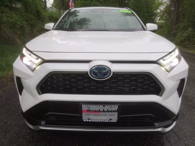 2022 Toyota RAV4 Prime - JTMAB3FV9ND088761 - Image #2