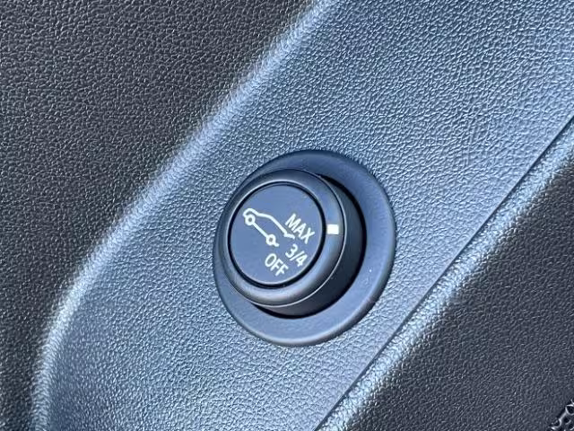 2023 Chevrolet Equinox - 3GNAXTEG2PL125366 - Image #17
