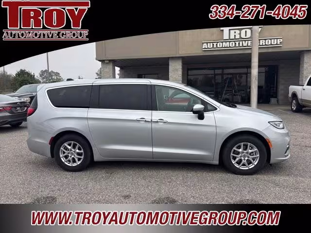 2023 Chrysler Pacifica - 2C4RC1BG9PR538890 - Image #7