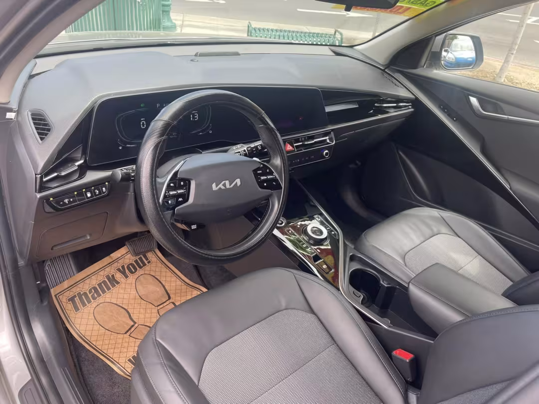 2023 Kia Niro - KNDCS3LFXP5090361 - Image #9