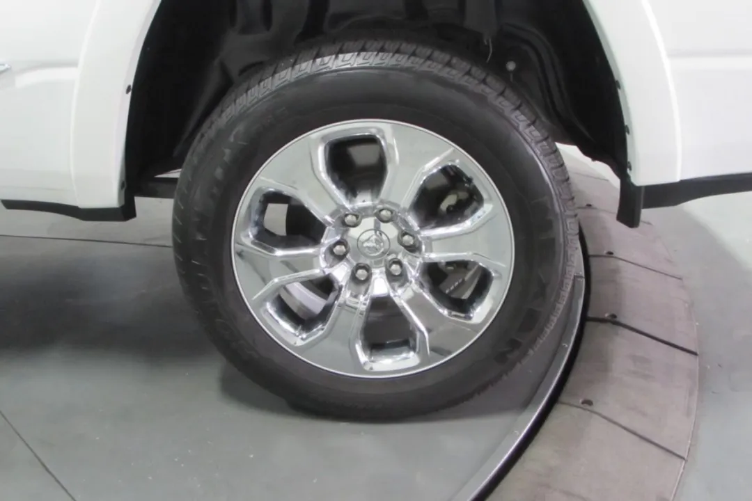 2023 Ram 1500 - 1C6SRFHT2PN615914 - Image #10