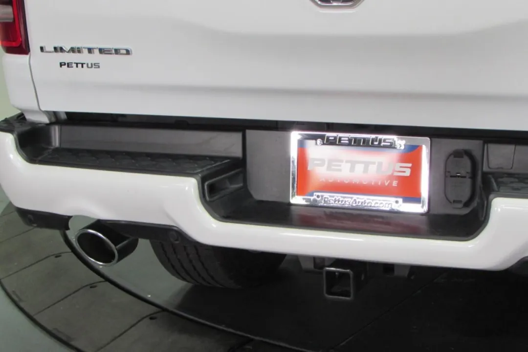 2023 Ram 1500 - 1C6SRFHT2PN615914 - Image #11