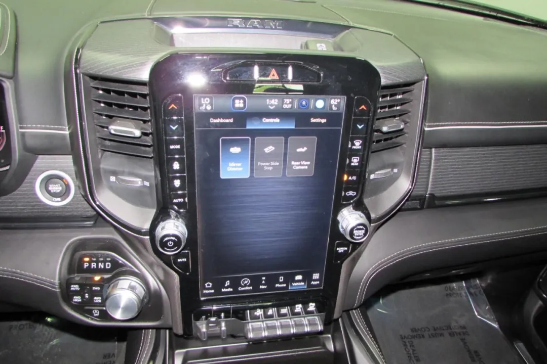 2023 Ram 1500 - 1C6SRFHT2PN615914 - Image #23