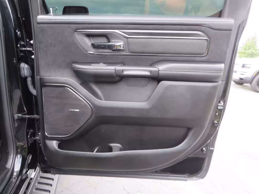 2023 Ram 1500 - 1C6SRFU92PN571987 - Image #53