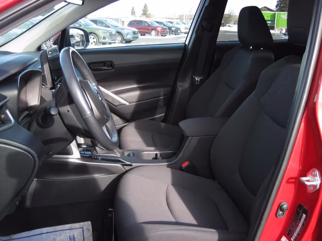 2023 Toyota Corolla Cross - 7MUBAABGXPV066283 - Image #10