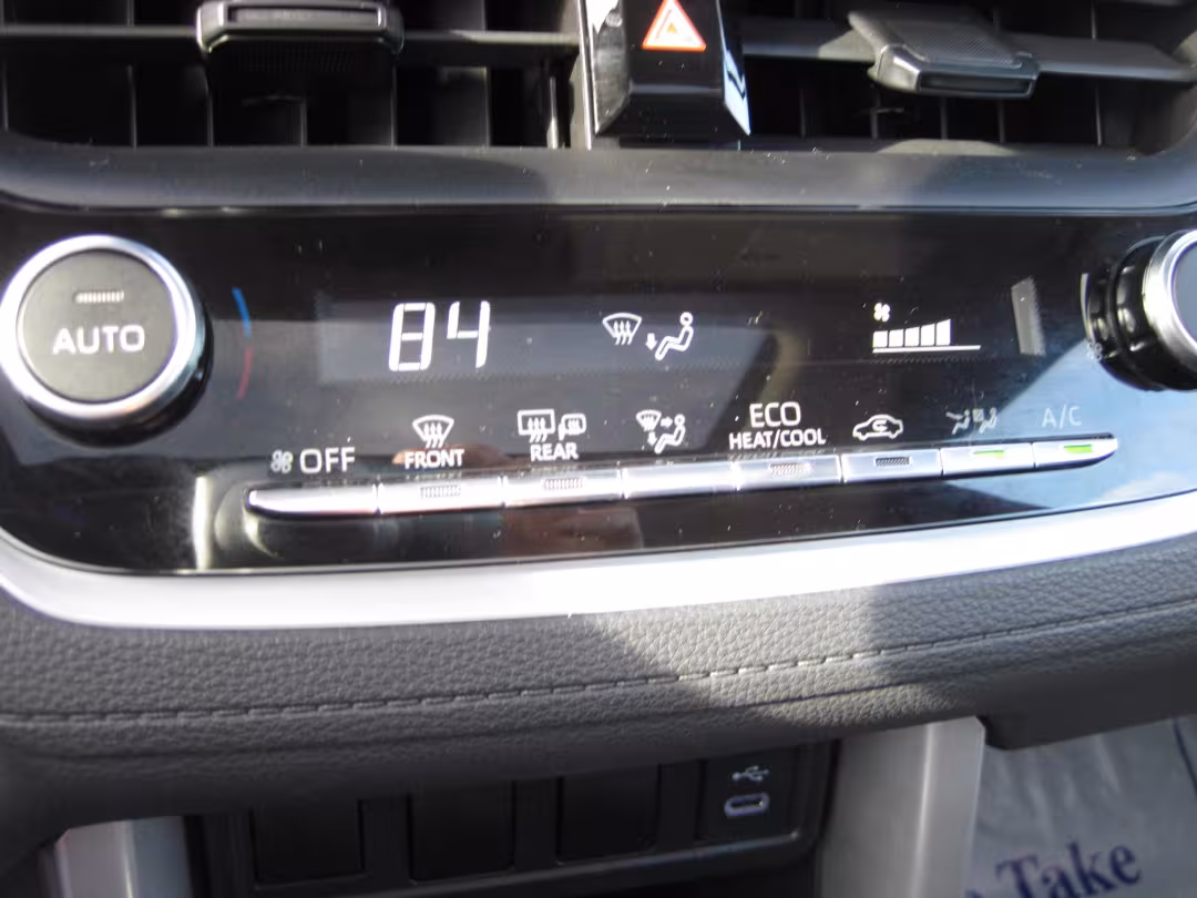 2023 Toyota Corolla Cross - 7MUBAABGXPV066283 - Image #19
