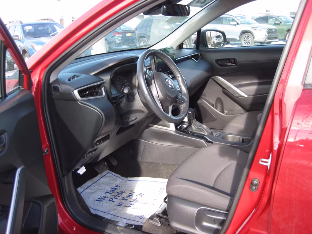 2023 Toyota Corolla Cross - 7MUBAABGXPV066283 - Image #9