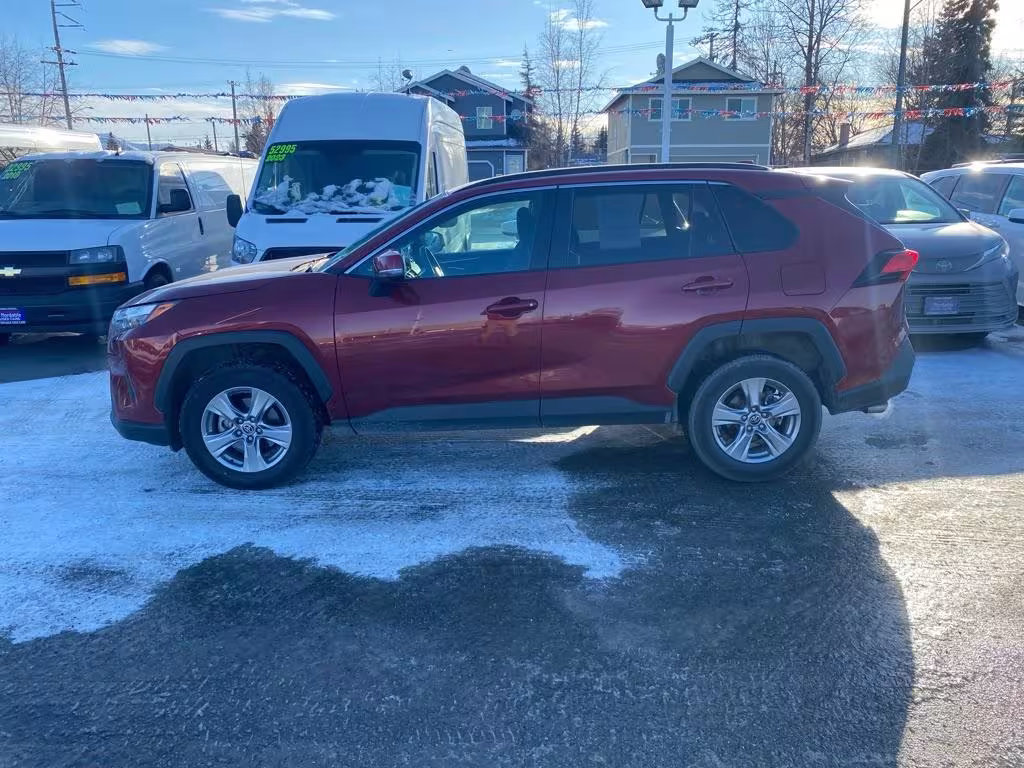 2023 Toyota RAV4 - 2T3W1RFV5PW271754 - Image #2