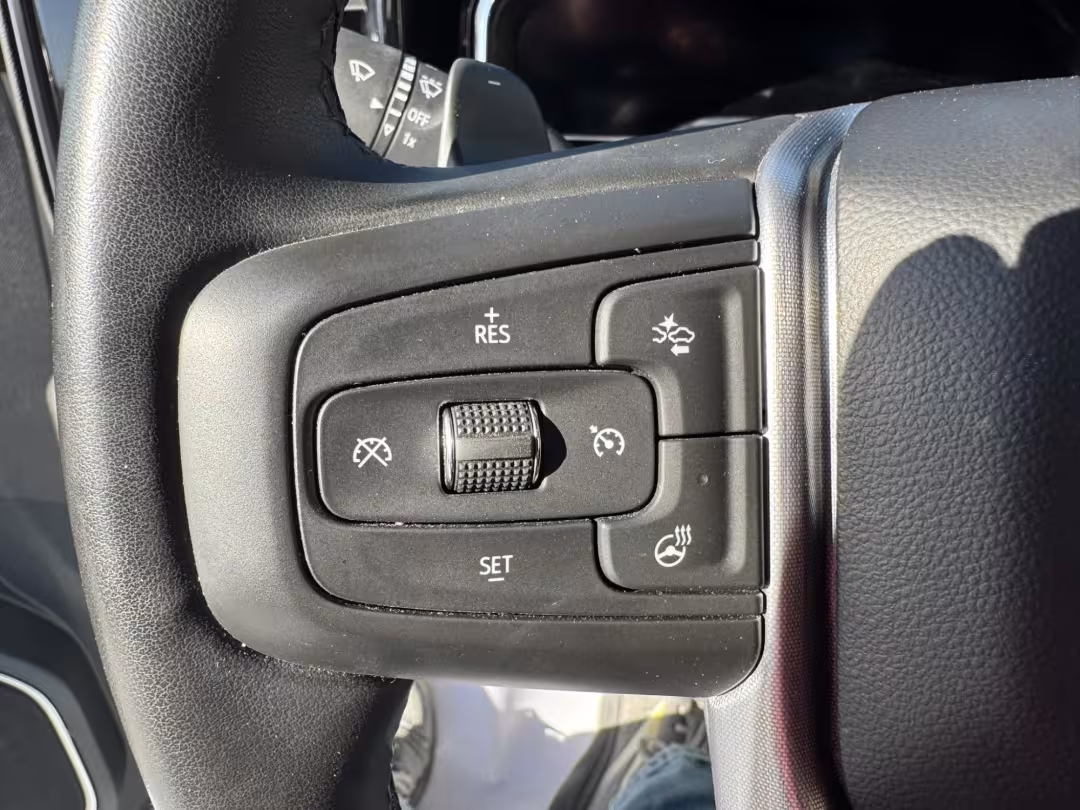 2024 GMC Sierra 1500 - 1GTUUCED1RZ238841 - Image #17