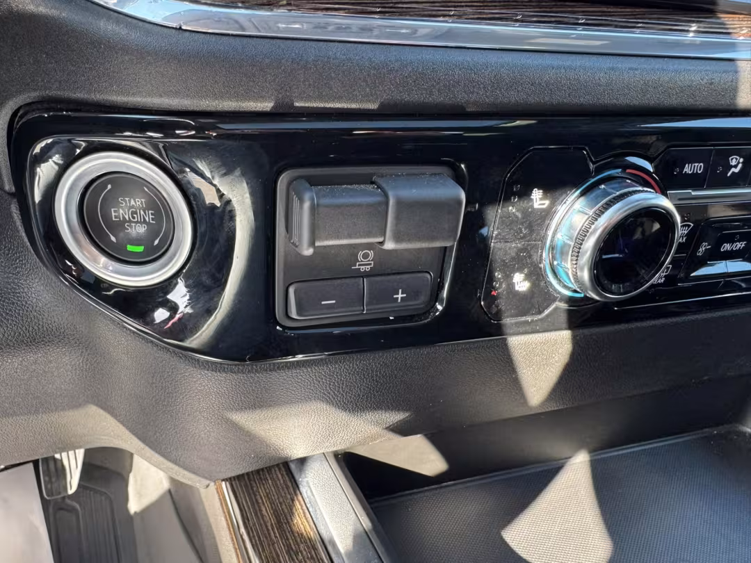 2024 GMC Sierra 1500 - 1GTUUCED1RZ238841 - Image #20