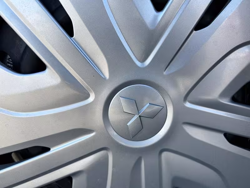 2024 Mitsubishi Mirage - ML32AUHJ0RH037190 - Image #10