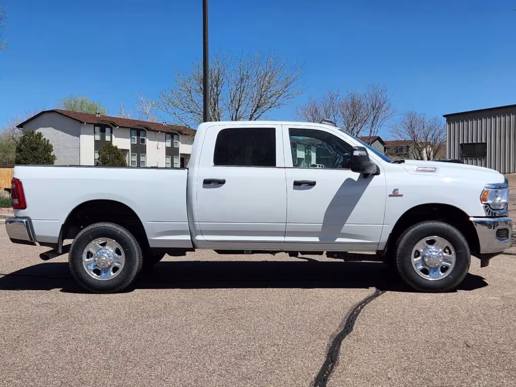 2024 Ram 2500 - 3C6UR5CL6RG252748 - Image #1