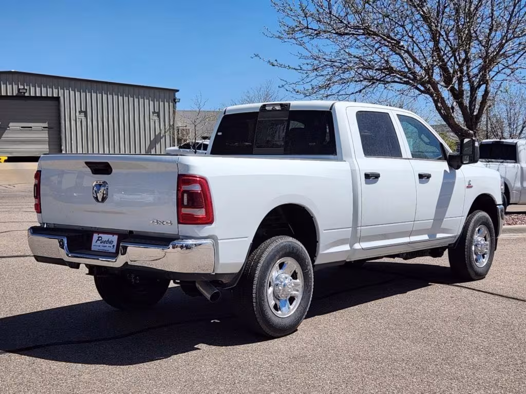 2024 Ram 2500 - 3C6UR5CL6RG252748 - Image #2