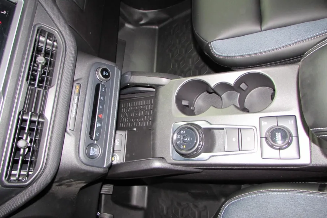 2025 Ford Bronco Sport - 3FMCR9CN6SRE66304 - Image #20