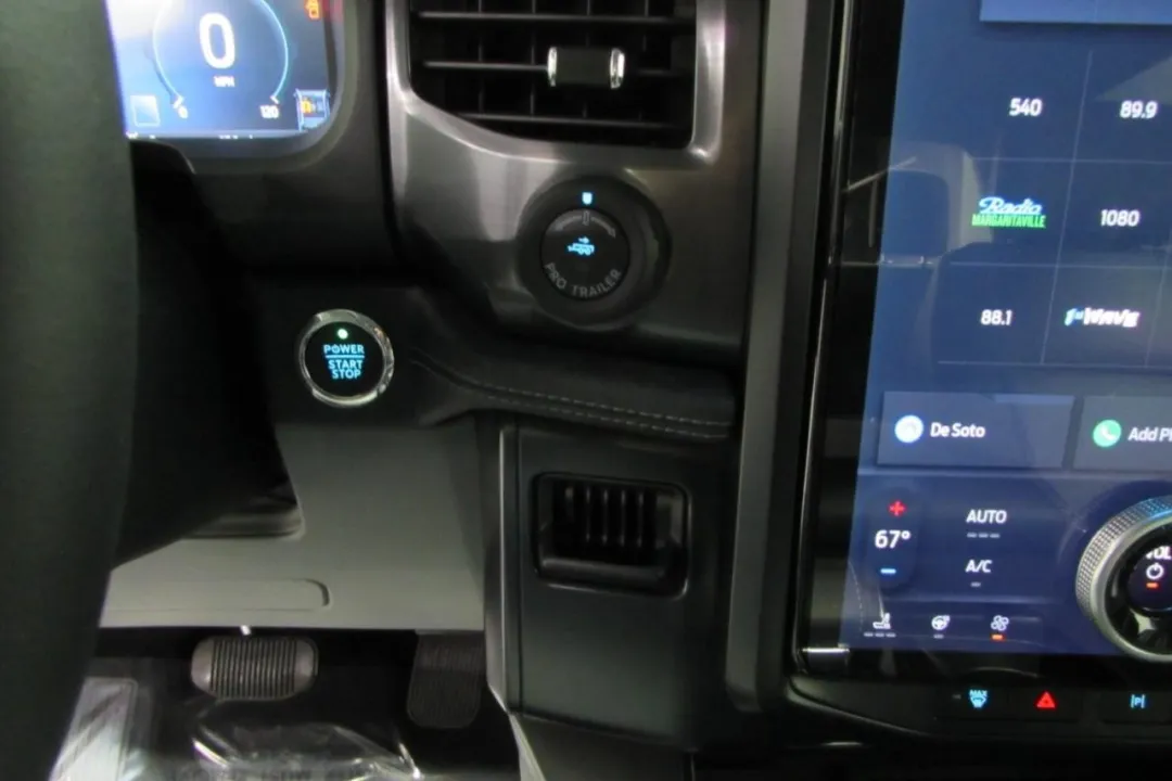 2025 Ford F-150 Lightning - 1FT6W3L76SWG01903 - Image #23