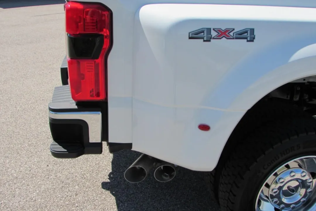 2025 Ford F-450SD - 1FT8W4DM1SED16471 - Image #12