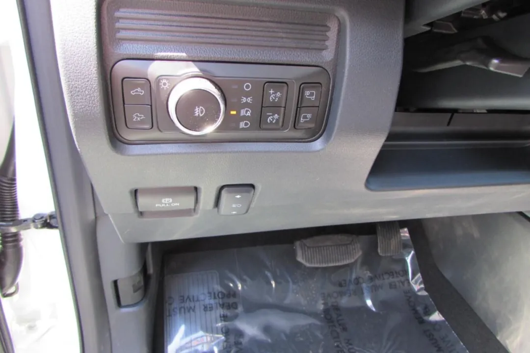 2025 Ford F-450SD - 1FT8W4DM1SED16471 - Image #19