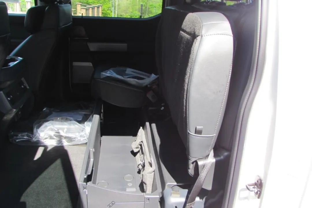 2025 Ford F-450SD - 1FT8W4DM1SED16471 - Image #33