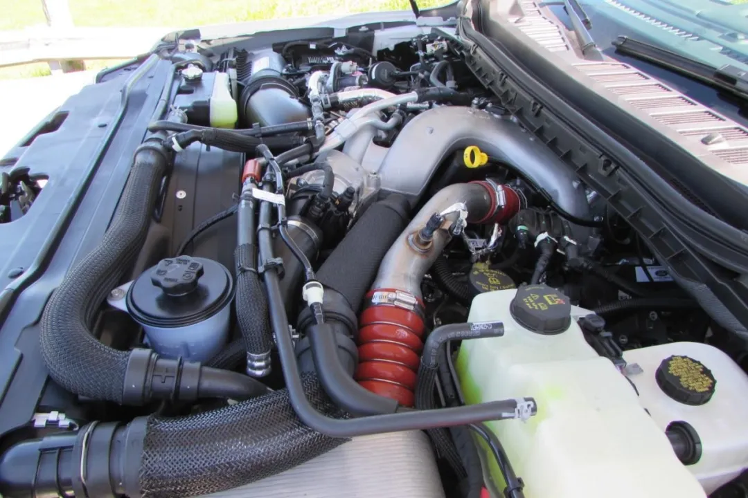 2025 Ford F-450SD - 1FT8W4DM1SED16471 - Image #8