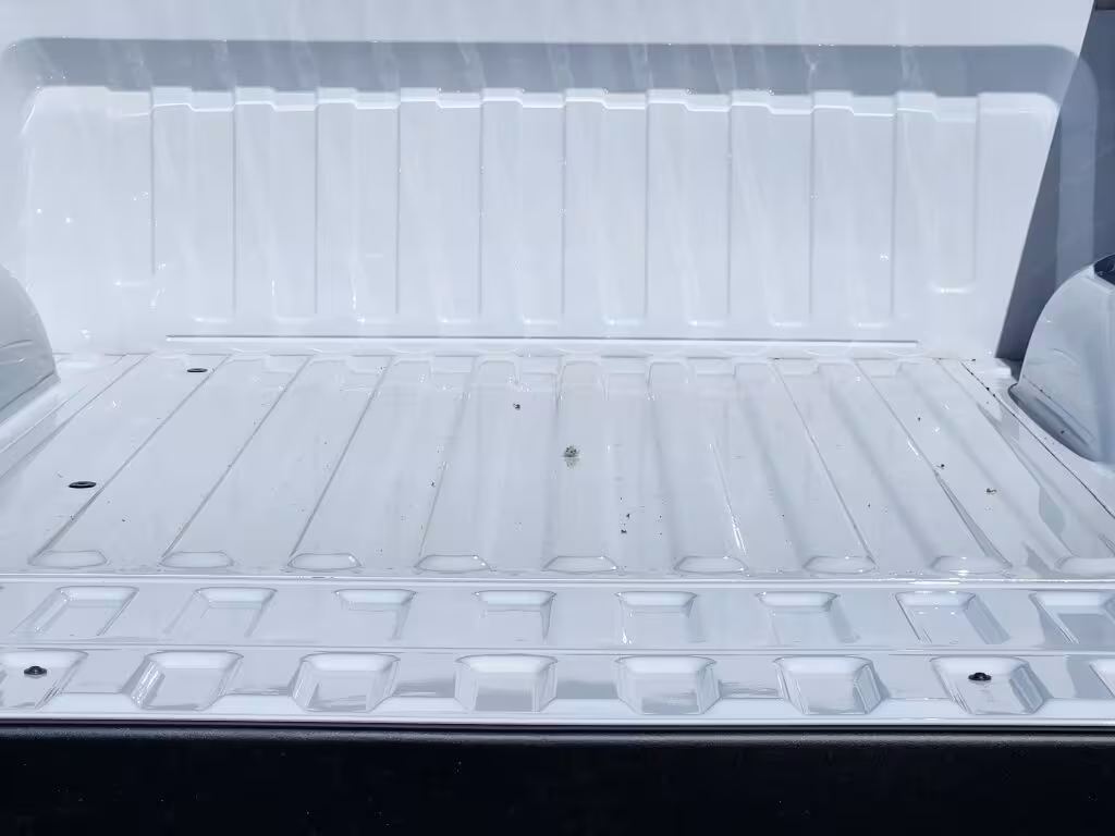 2025 Ram 1500 - 1C6SRFFP0SN703276 - Image #12