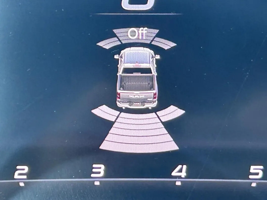 2025 Ram 1500 - 1C6SRFLP1SN636787 - Image #23
