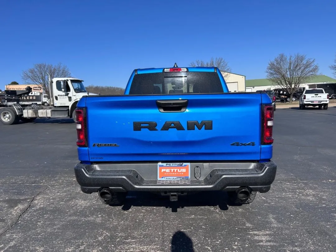 2025 Ram 1500 - 1C6SRFLP1SN636787 - Image #3