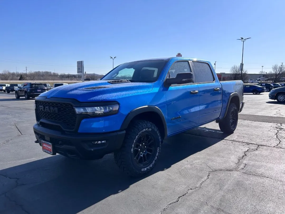 2025 Ram 1500 - 1C6SRFLP1SN636787 - Image #6