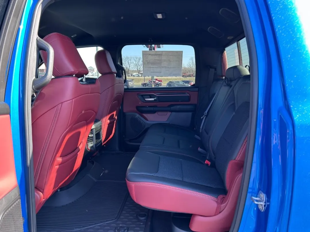 2025 Ram 1500 - 1C6SRFLP1SN636787 - Image #8
