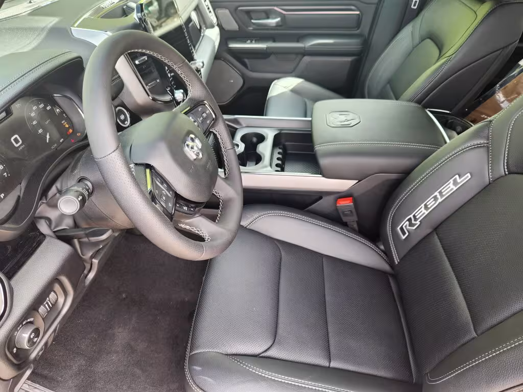 2025 Ram 1500 - 1C6SRFLP6SN738330 - Image #8